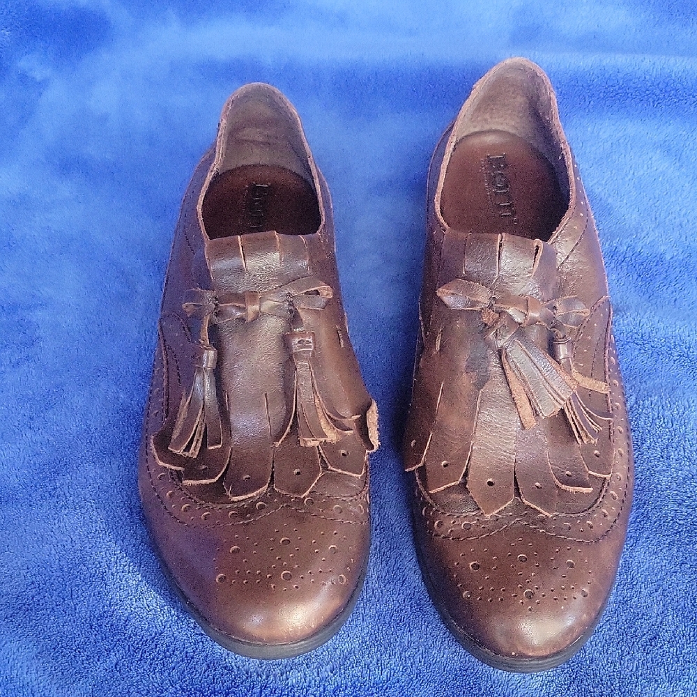 Born Brown Leather Women's Oxford Style Loafers with Tassels